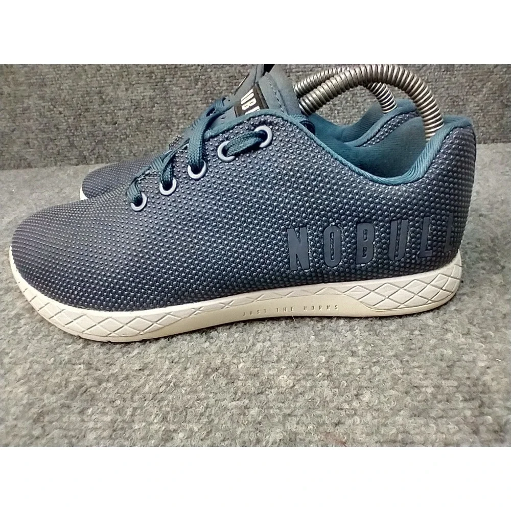 NOBULL trainer dark